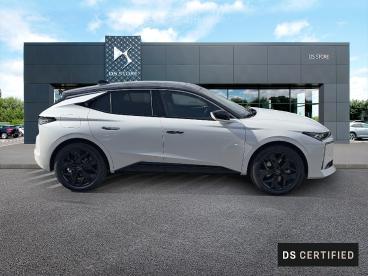 DS CERTIFIED Ds Ds N°4 Dsn4 Hybride Rechargeable 225 Dct7 Etoile - Alcantara occasion certifiée - Berline Hybride Blanc - Fontenay Sur Eure - 3858962_4