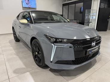 DS CERTIFIED Ds Ds N°4 Dsn4 Hybride 145ch Performance Line occasion certifiée - Berline Hybride Cachemire (m) - Clermont Ferrand - 3881660_2