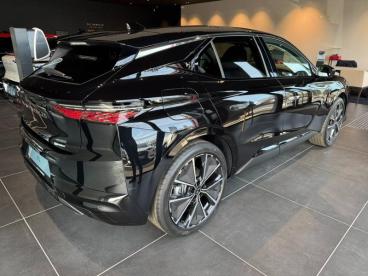 DS CERTIFIED Ds Ds N°4 Dsn4 Plug-in Hybrid 225ch Etoile Nappa occasion certifiée - Berline Hybride Rechargeable Noir Perla Nera (m) - Clermont Ferrand - 3963042_4