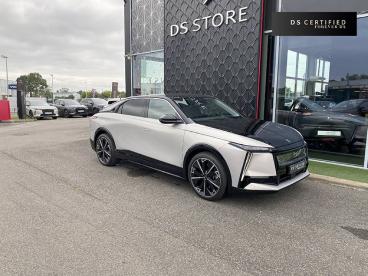 DS CERTIFIED Ds Ds N°8 Dsn8 245 Ch Fwd Long Range Etoile occasion certifiée - Suv Electrique Cristal Pearl (m) - Lescar - 3876454_3