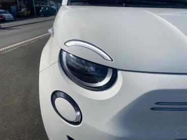 SPOTICAR Fiat 500 E 118ch Pack Confort My23 Occasion - Citadine Electrique Blanc - Beuvry - 1204013579_4
