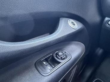 SPOTICAR Fiat 500 E 118ch Pack Confort My23 Occasion - Citadine Electrique Ocean Green Métal - Chambourcy - 1204141360_5