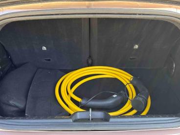 SPOTICAR Fiat 500 500c E 118ch Pack Confort My23 Occasion - Citadine Electrique Rose Gold Métal - Nimes Cedex 9 - 1204155827_5