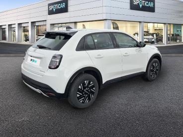 SPOTICAR Fiat 600 1.2 Hybrid 100ch Dct6 Occasion - Utilitaire Hybride Ice White - Trelissac - 1203612285_2