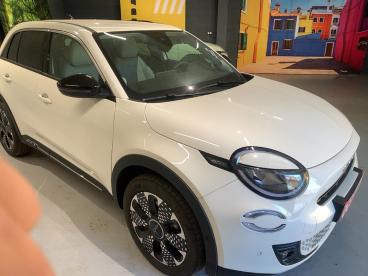 SPOTICAR Fiat 600 1.2 Hybrid 100 Dct6 La Prima Occasion - Suv-4x4 Essence Blanc - Ajaccio - 1203628866_3