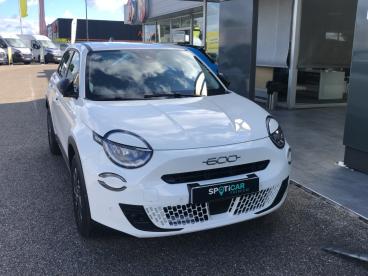SPOTICAR Fiat 600 1.2 Hybrid 100 Dct6 Pack Confort Occasion - Suv-4x4 Hybride Blanc - Peronnas - 1203713827_1