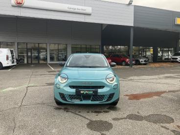 SPOTICAR Fiat 600 1.2 Hybrid 136 Dct6 Occasion - Suv-4x4 Hybride Bleu - Tournon-sur-rhone - 1203735309_2
