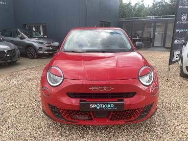 SPOTICAR Fiat 600 1.2 Hybrid 100 Dct6 Pack Confort Occasion - Suv-4x4 Hybride Rouge - Callian - 1203885426_2