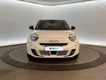 SPOTICAR Fiat 600 1.2 Hybrid 100ch Dct6 La Prima Occasion - Berline Essence Ice White - Castelnau-d Estretefonds - 1203899822_2