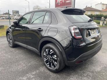 SPOTICAR Fiat 600 1.2 Hybrid 100ch Pack Confort Dct6 Occasion - Suv-4x4 Hybride Onyx Black - Brive - 1203926340_4