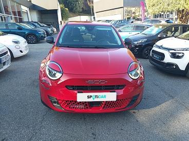 SPOTICAR Fiat 600 1.2 Hybrid 136ch Dct6 Occasion - Berline Essence Rouge - Mougins - 1203947573_2