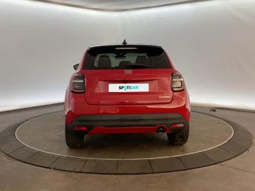 SPOTICAR Fiat 600 T-gen 3 1.2 Hybrid 110ch Edct6 La Prima Occasion - Berline Essence Red By Red - Vitrolles - 1204085421_5