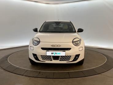SPOTICAR Fiat 600 T-gen 3 1.2 Hybrid 110ch Edct6 La Prima Occasion - Berline Essence Ice White - Ste Genevieve - 1204085783_2
