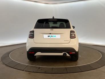 SPOTICAR Fiat 600 T-gen 3 1.2 Hybrid 110ch Edct6 La Prima Occasion - Berline Essence Ice White - Castelnau-d Estretefonds - 1204085825_5