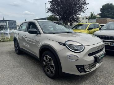 SPOTICAR Fiat 600 1.2 Hybrid Turbo 110ch Icone Edct6 Occasion - Suv-4x4 Hybride Sable Earth Métallisé - Coignieres - 1204101975_2