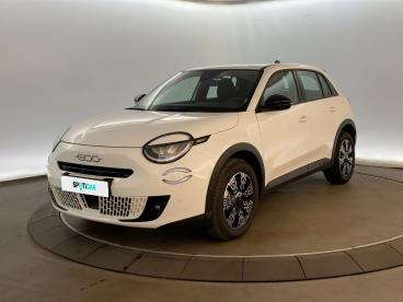 SPOTICAR Fiat 600 T-gen 3 1.2 Hybrid 145ch Edct6 Pop Occasion - Berline Essence Ice White - Carrieres-sous-poissy - 1204168669_1