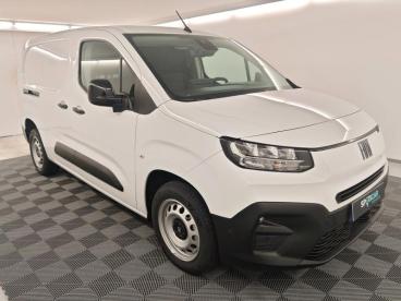 SPOTICAR Fiat Doblo Xl 950kg Bluehdi 130ch S&s Pack Premium Connect Occasion - Utilitaire Diesel Blanc Icy - Aubiere - 1203841819_3