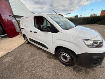 SPOTICAR Fiat Doblo M 650kg Bluehdi 100ch S&s Occasion - Utilitaire Diesel Blanc Icy - Arles Cedex - 1203888857_3