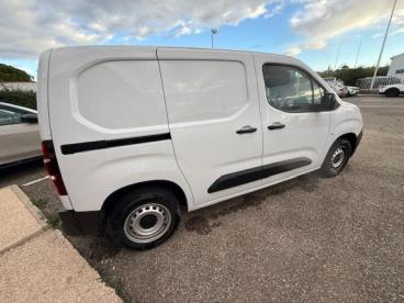 SPOTICAR Fiat Doblo M 650kg Bluehdi 100ch S&s Occasion - Utilitaire Diesel Blanc Icy - Arles Cedex - 1203888857_4