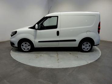 SPOTICAR Fiat Doblo Cargo Ft 1.6 Multijet 105 Pro Lounge Occasion - Utilitaire Diesel Bela Pastelna - Reze - 1203949143_2