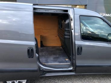 SPOTICAR Fiat Doblo Cargo 1.3 Multijet 95 Pack Pro Nav Occasion - Familiale Diesel Gris Foncé - Peronnas - 1203736844_5