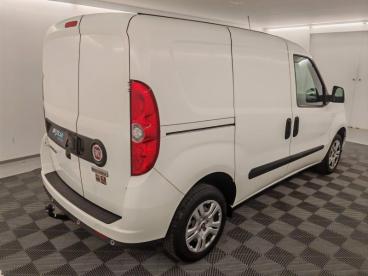SPOTICAR Fiat Doblo Cargo 1.3 Multijet 95ch Pack Techno Occasion - Utilitaire Diesel Blanc - Aubiere - 1203817740_4