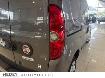 SPOTICAR Fiat Doblo Cargo 1.6 Multijet 105ch 705kg Pro Lounge Occasion - Utilitaire Diesel Gris Foncé - Voujeaucourt - 1204230807_4