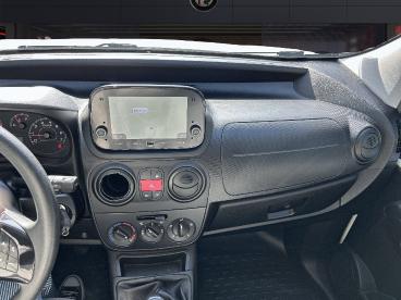 SPOTICAR Fiat Fiorino 1.4 8v 77ch Gnv Pack Mp3 Clim Occasion - Utilitaire Essence Blanc - Trelissac - 1203612315_3