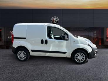 SPOTICAR Fiat Fiorino 1.4 8v 77ch Gnv Pack Mp3 Clim Occasion - Utilitaire Essence Blanc - Trelissac - 1203612315_4