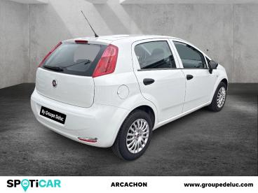 SPOTICAR Fiat Punto 1.2 8v 69ch Pop 5p Occasion - Citadine Essence Blanc - La Teste De Buch - 1203583299_2