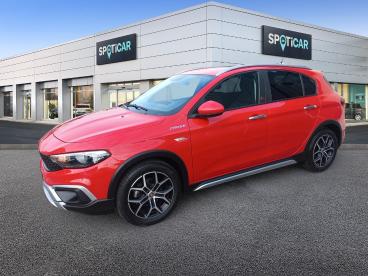 SPOTICAR Fiat Tipo Cross 5 Portes 1.5 Firefly Turbo 130 Ch S&s Dct7 H Occasion - Berline Essence Rouge - Venissieux - 1203764007_1