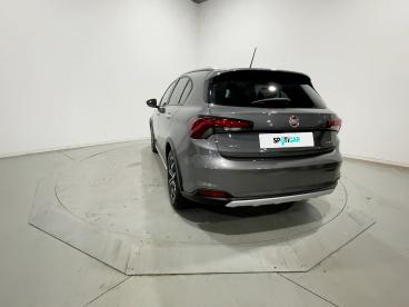 SPOTICAR Fiat Tipo Cross 5 Portes 1.5 Firefly Turbo 130 Ch S&s Dct7 H Occasion - Berline Essence Vr-695/a - Venissieux - 1203857485_3