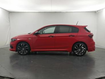 SPOTICAR Fiat Tipo 5 Portes 1.4 T-jet 120 Ch Start/stop S-design Occasion - Berline Essence Rouge - Villeneuve d'ascq - 1204008447_2