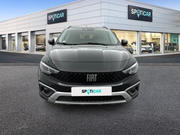 SPOTICAR Fiat Tipo Cross 5 Portes 1.5 Firefly Turbo 130 Ch S&s Dct7 H Occasion - Berline Essence Noir - Nanterre - 1204146873_2