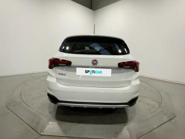 SPOTICAR Fiat Tipo Cross Sw 1.0 Firefly Turbo 100 Ch S&s Plus Occasion - Break Essence Vr-249 - Venissieux - 1204147045_4
