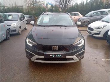SPOTICAR Fiat Tipo Cross 1.5 Firefly Turbo 130ch S/s Garmin Hybrid Dct7 My2 Occasion - Berline Hybride Vert - Vert Saint Denis - 1203658458_2