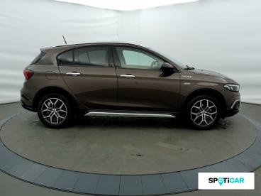 SPOTICAR Fiat Tipo Cross 1.6 Multijet 130ch S/s Plus Occasion - Berline Diesel Blanc - La Ravoire - 1203784937_4
