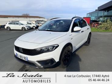 SPOTICAR Fiat Tipo Cross 1.5 Firefly Turbo 130ch S/s (red) Hybrid Dct7 My22 Occasion - Berline Hybride Blanc - Aytre - 1203841531_1