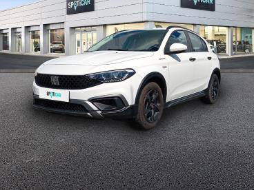 SPOTICAR Fiat Tipo Cross 1.0 Firefly Turbo 100ch S/s Cross Occasion - Berline Essence Blanc - Quimper - 1204173923_1