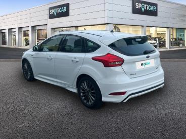 SPOTICAR Ford Focus 1.0 Ecoboost 125 S&s St Line Occasion - Berline Essence Blanc - St Gregoire - 1203921976_3