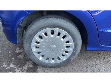 SPOTICAR Ford Ka + 1.2 85 Ch S&s Ultimate Occasion - Citadine Essence Bleu - Amilly - 1203996344_5