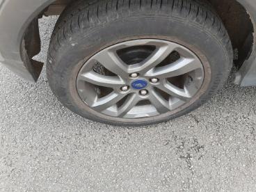 SPOTICAR Ford Ka + 1.2 85 Ch S&s Active Occasion - Citadine Essence Oxford White - Villeneuve d'ascq - 1204162873_5