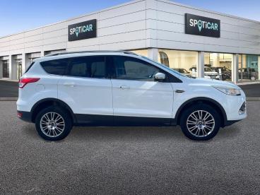 SPOTICAR Ford Kuga .0 Tdci 140 Fap Powershift 4wd Titanium Occasion - Suv-4x4 Diesel Blanc - Hyeres - 1203524239_4