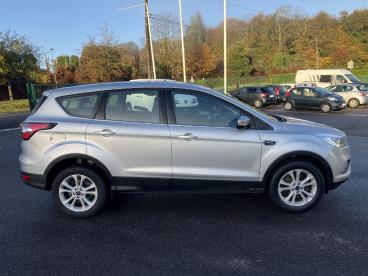 SPOTICAR Ford Kuga 1.5 Tdci 120ch S/s 2wd Titanium Occasion - Suv-4x4 Diesel Gris Clair - Guidel - 1203769812_4