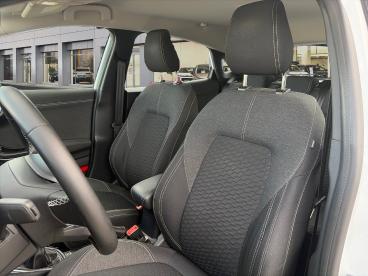 SPOTICAR Ford Puma 1.0 Ecoboost 125ch Mhev Titanium Business 6cv Occasion - Suv-4x4 Hybride Blanc Banquise - Libourne - 1203908964_5