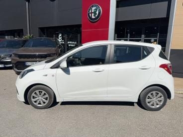 SPOTICAR Hyundai I10 1.0 66 Blue Drive Sl Ea Sports Occasion - Citadine Essence Blanc - Manosque - 1203989239_3
