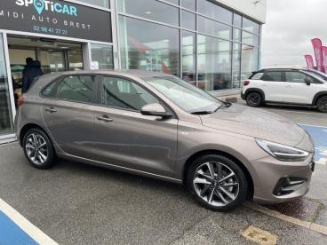 SPOTICAR Hyundai I30 1.0 T-gdi 120ch Hybrid 48v Creative Dct-7 Occasion - Berline Hybride Silky Bronze Métal - Brest - 1203519876_2