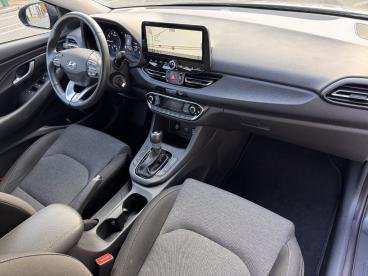 SPOTICAR Hyundai I30 1.0 T-gdi 120 Dct-7 Mhev Creative Occasion - Berline Hybride Noir - Tassin La Demi Lune - 1203645743_4