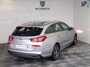 SPOTICAR Hyundai I30 Sw 1.6 Crdi 115 Dct-7 Creative Sw Occasion - Break Diesel Gris Clair - Treillieres - 1203861691_3