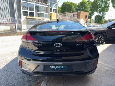 SPOTICAR Hyundai Ioniq Plug-in 141 Ch Intuitive Occasion - Berline Hybride Rechargeable Noir - Manosque - 1204056812_4